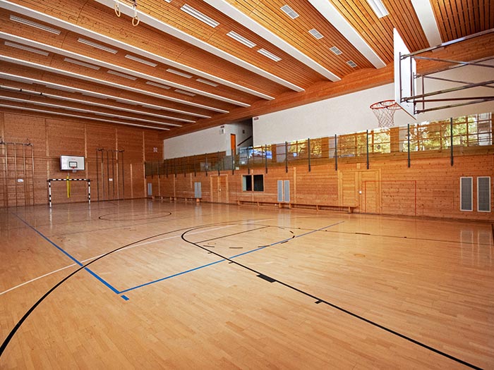 Turnhalle Pranives