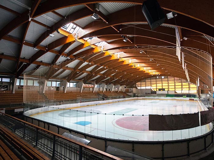 Eisstandion in Wolkenstein